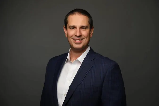 Tokenized stock venue on Canton could beat OKX–ICE to first trade under SEC framework