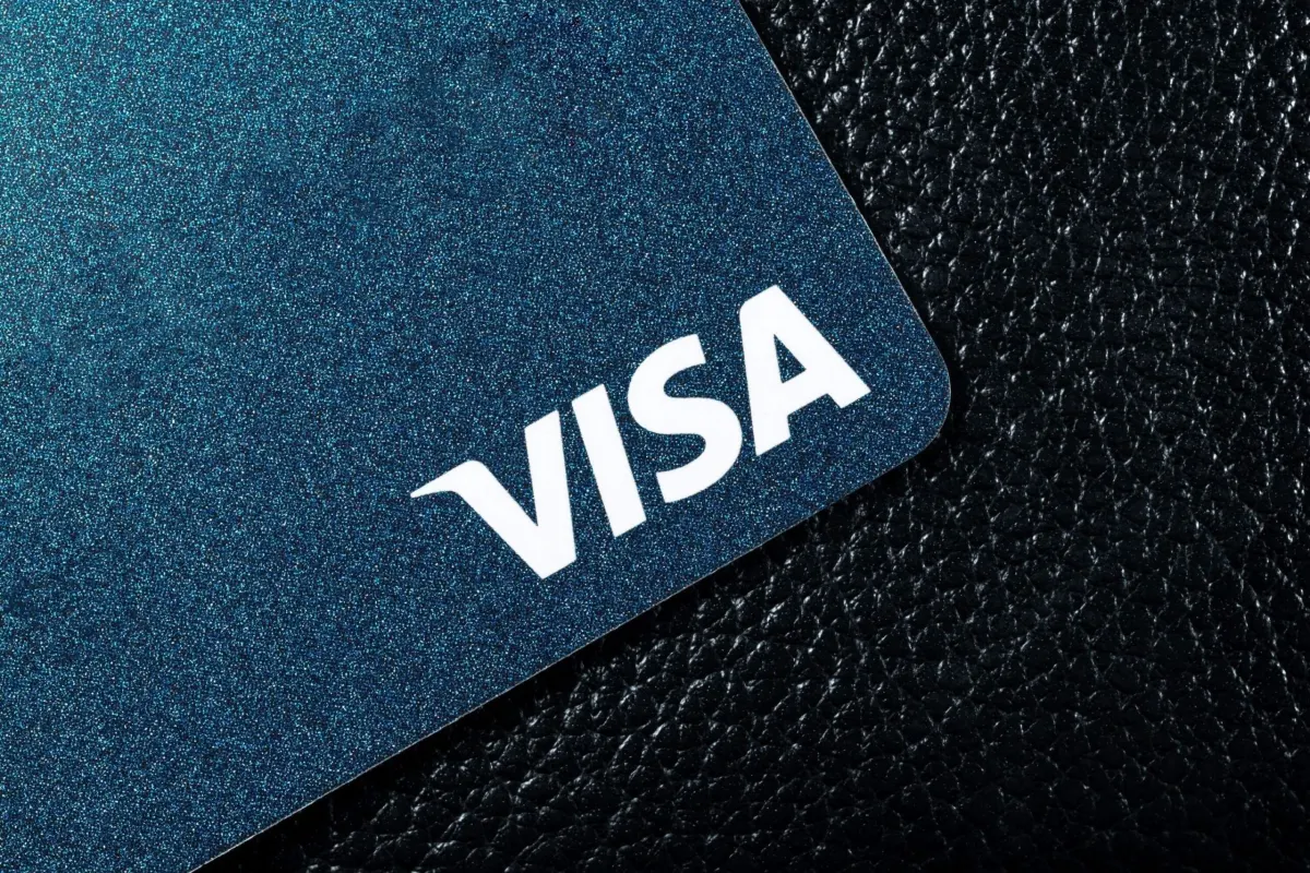 Visa Stablecoin Settlement Tops $25 Billion as Crypto Card Programs Pass 225